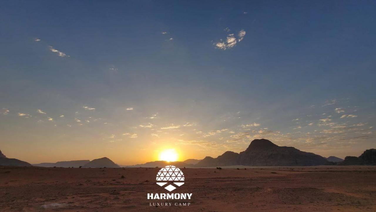 Harmony Luxury Camp 호텔 와디럼 외부 사진